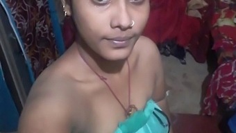 Bhadra Mahisigotha'S Indian Girl Nude Selfie With Big Nipples