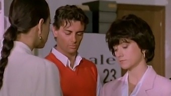 Italian Reporter Gets A Facial In Retro Porn