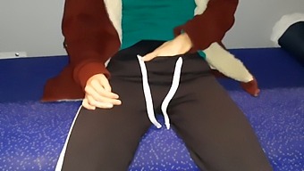 I Have Sex With A Stranger On A Train And We Both Orgasm