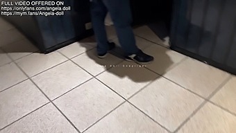 Verified Amateur Enjoys A Threesome With A Stranger And Voyeur In An X Cinema